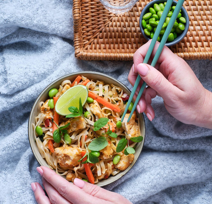 CHICKEN PAD THAI WELLNESS BOWL 350G